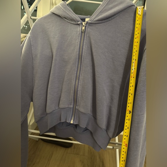 Alo cropped hoodie - Picture 7 of 7